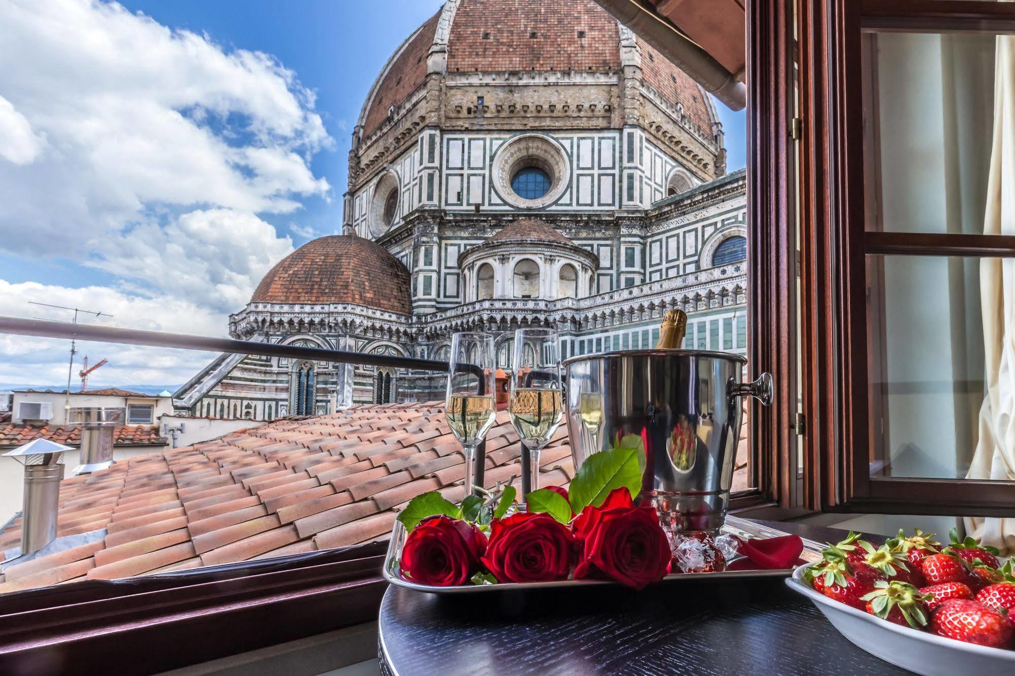 Hotel Duomo Firenze Esterno foto